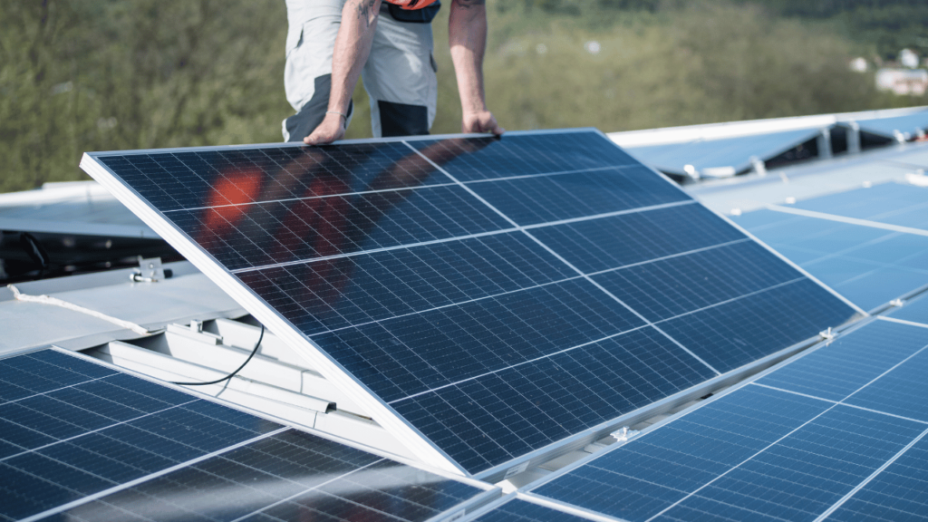 Starlight Solar | Commercial Solar Solutions | Residential Solar Panels | Solar Incentives | Solar Panel Cost | Solar Panel Installer | Solar Panel Installation | Solar Panel Maintenance | Solar Technology and Maintenance | Top Solar Company | Grid-Tied Solar Panel Systems in Texas