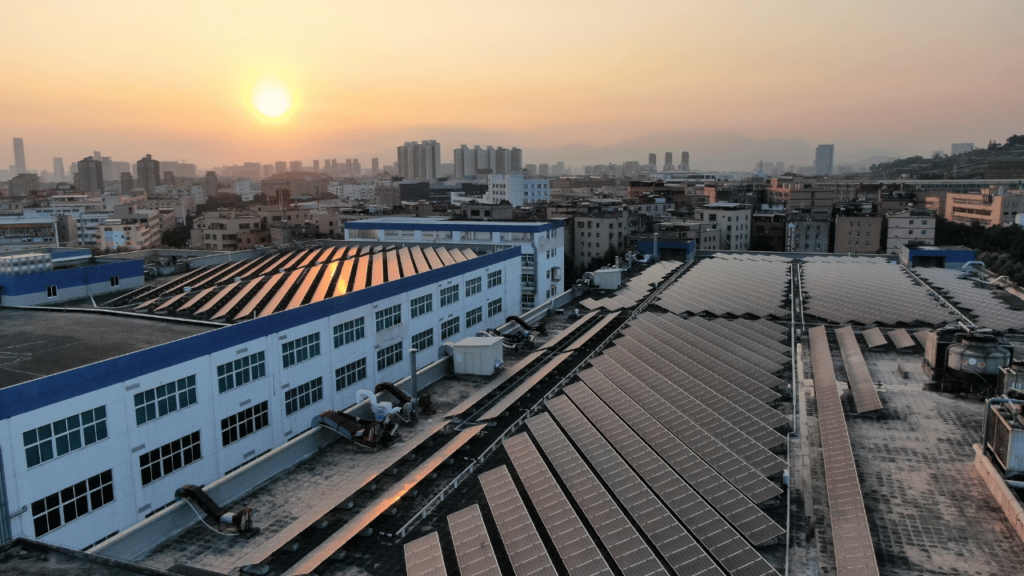 Starlight Solar | Commercial Solar Solutions | Residential Solar Panels | Solar Incentives | Solar Panel Cost | Solar Panel Installer | Solar Panel Installation | Solar Panel Maintenance | Solar Technology and Maintenance | Top Solar Company | Grid-Tied Solar Panel Systems in Texas