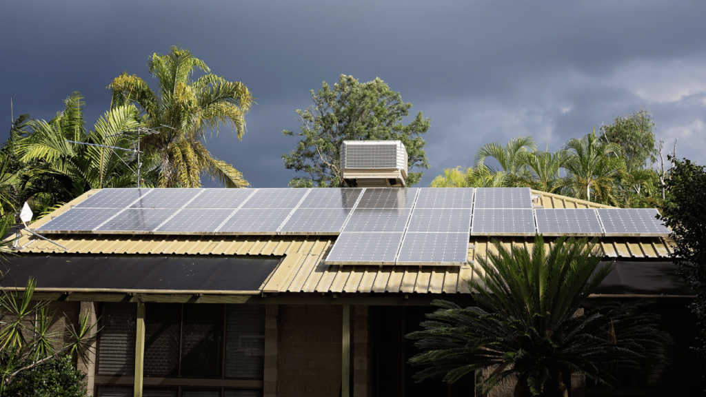 Starlight Solar | Commercial Solar Solutions | Residential Solar Panels | Solar Incentives | Solar Panel Cost | Solar Panel Installer | Solar Panel Installation | Solar Panel Maintenance | Solar Technology and Maintenance | Top Solar Company | Solar Battery Backup Systems in Texas